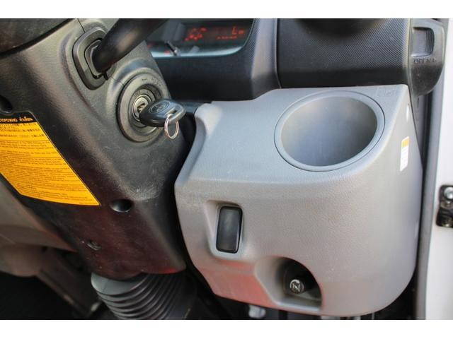 トヨタダイナ平ボディ小型（2t・3t）[写真30]