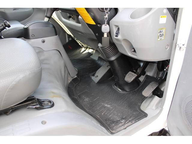 日野デュトロパッカー車（塵芥車）小型（2t・3t）[写真37]