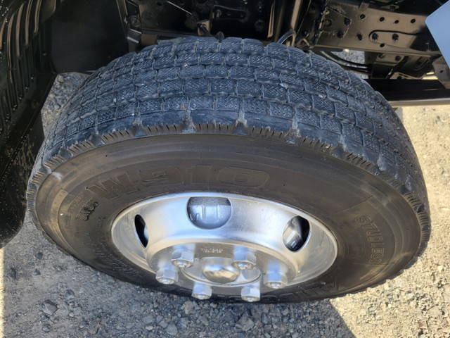 日野レンジャーアルミブロック中型（4t）[写真13]