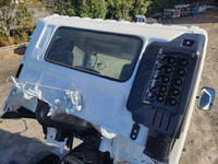 日野レンジャーアルミブロック中型（4t）[写真28]