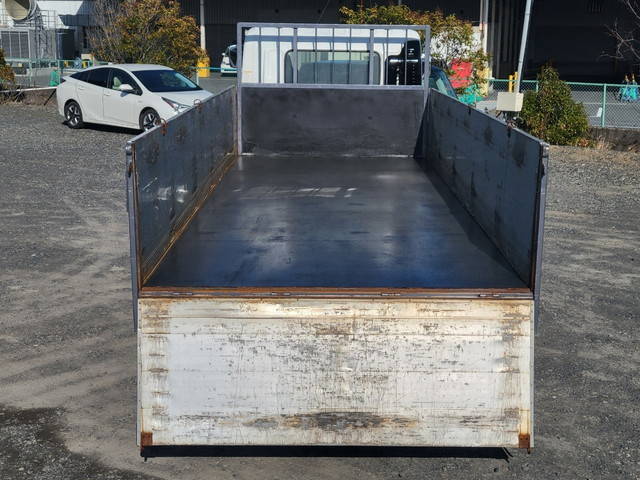 日野レンジャーアルミブロック中型（4t）[写真09]