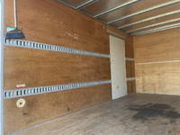 いすゞエルフアルミバン小型（2t・3t）[写真15]