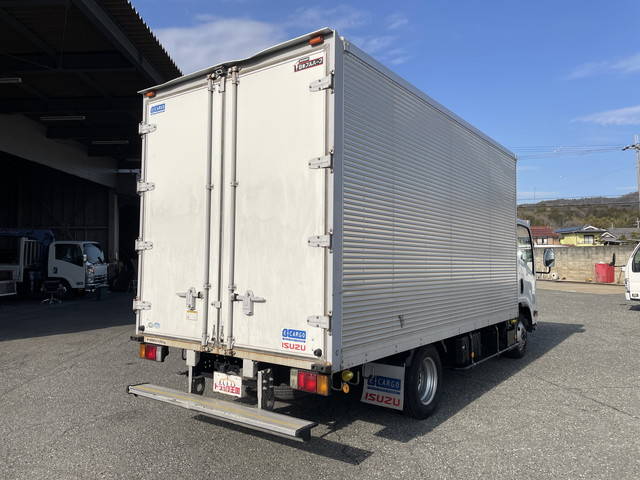 いすゞエルフアルミバン小型（2t・3t）[写真02]