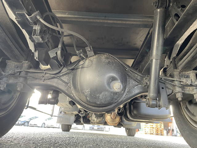 いすゞエルフアルミバン小型（2t・3t）[写真23]