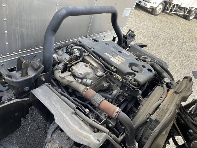 いすゞエルフアルミバン小型（2t・3t）[写真25]