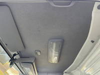 いすゞエルフアルミバン小型（2t・3t）[写真32]