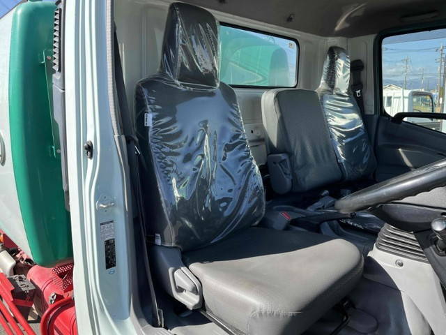 日野デュトロパッカー車（塵芥車）小型（2t・3t）[写真29]