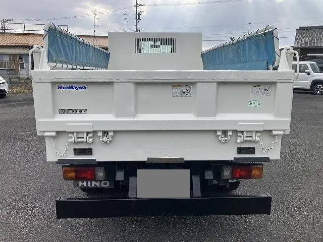 日野デュトロローダーダンプ小型（2t・3t）[写真11]