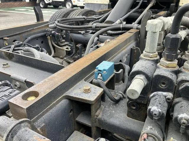 日野デュトロローダーダンプ小型（2t・3t）[写真24]