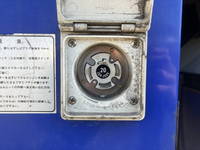 いすゞエルフ冷凍車（冷蔵車）小型（2t・3t）[写真22]