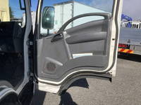 いすゞエルフ冷凍車（冷蔵車）小型（2t・3t）[写真29]