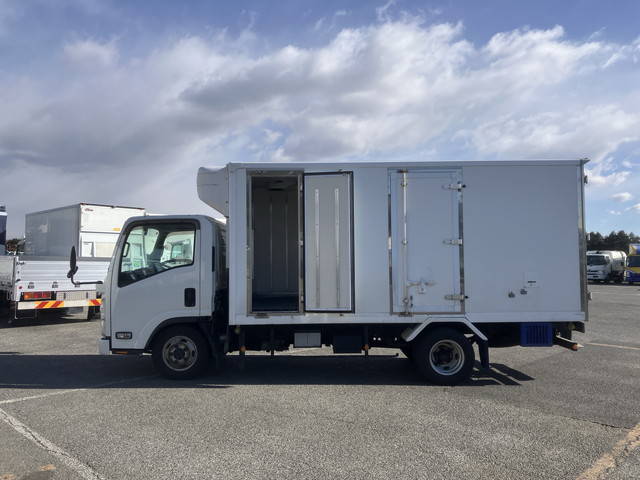 いすゞエルフ冷凍車（冷蔵車）小型（2t・3t）[写真06]