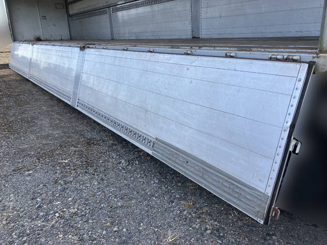 日本トレクスその他の車種ウイングトレーラー大型（10t）[写真16]