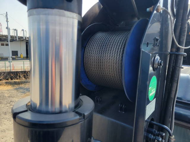 UDトラックスコンドルセーフティクレーン3段増トン（6t・8t）[写真19]