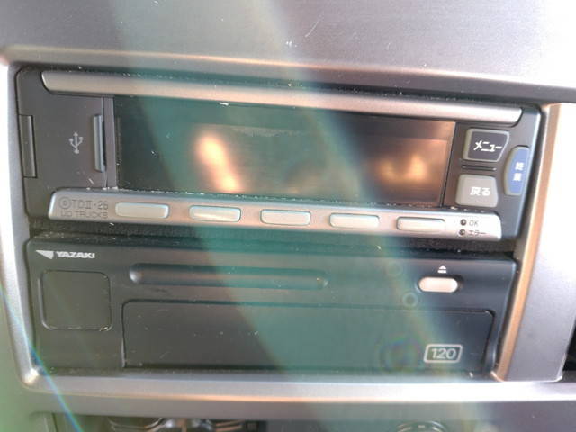 UDトラックスコンドルセーフティクレーン3段増トン（6t・8t）[写真38]