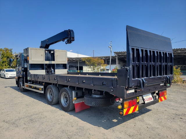 UDトラックスコンドルセーフティクレーン3段増トン（6t・8t）[写真04]