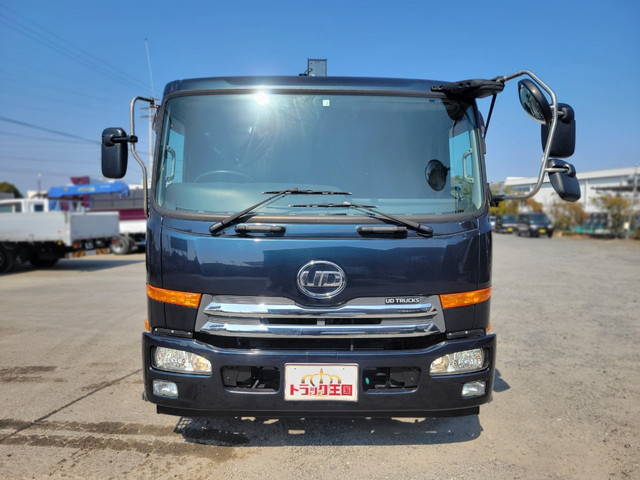 UDトラックスコンドルセーフティクレーン3段増トン（6t・8t）[写真07]