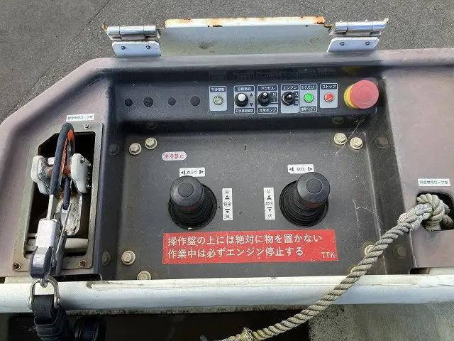 日野デュトロ高所作業車小型（2t・3t）[写真20]