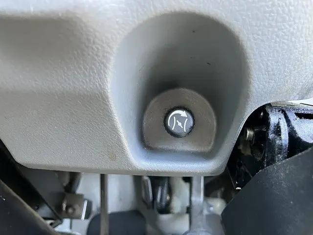 日野デュトロ高所作業車小型（2t・3t）[写真30]