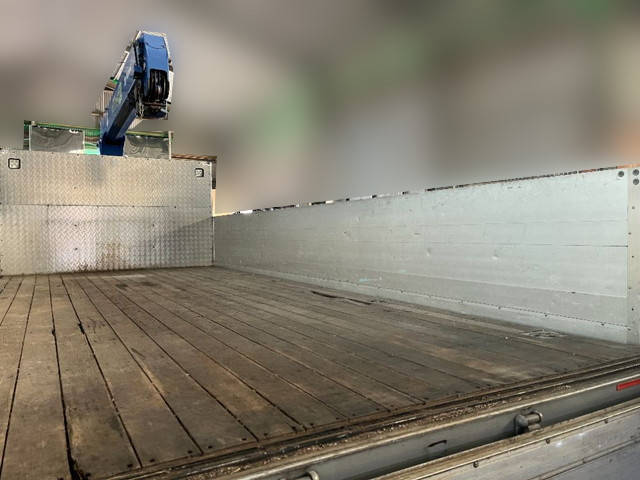 いすゞフォワードクレーン4段中型（4t）[写真12]