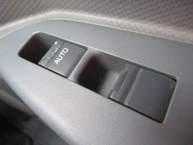 いすゞエルフパッカー車（塵芥車）小型（2t・3t）[写真14]