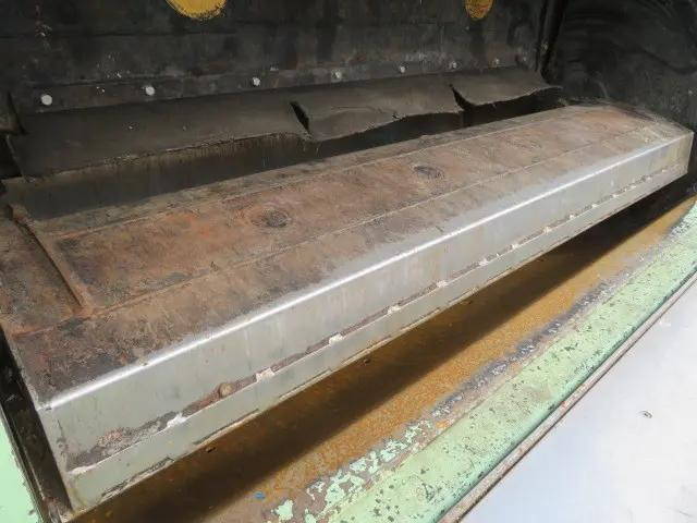 いすゞエルフパッカー車（塵芥車）小型（2t・3t）[写真28]