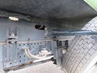 いすゞエルフパッカー車（塵芥車）小型（2t・3t）[写真41]