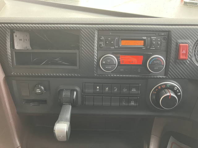 日野プロフィアアルミウイング大型（10t）[写真11]