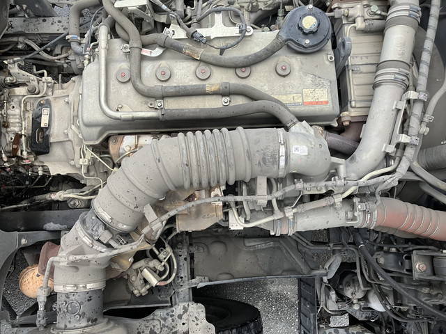 日野プロフィアアルミウイング大型（10t）[写真24]