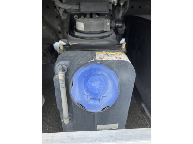 日野プロフィアアルミウイング大型（10t）[写真28]