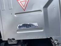 ボルボボルボFHトレーラーヘッド（トラクターヘッド）大型（10t）[写真13]