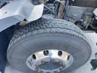 ボルボボルボFHトレーラーヘッド（トラクターヘッド）大型（10t）[写真14]