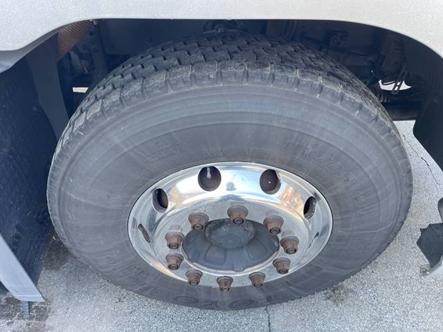 ボルボボルボFHトレーラーヘッド（トラクターヘッド）大型（10t）[写真16]