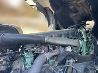 ボルボボルボFHトレーラーヘッド（トラクターヘッド）大型（10t）[写真23]