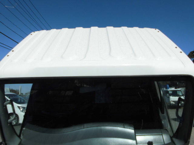 いすゞエルフクレーン4段小型（2t・3t）[写真22]