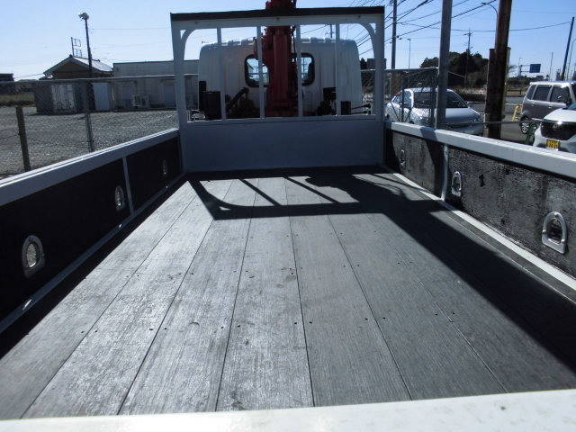 いすゞエルフクレーン4段小型（2t・3t）[写真07]