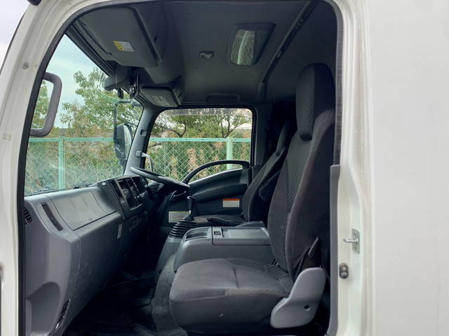 UDトラックスコンドルアルミウイング中型（4t）[写真10]