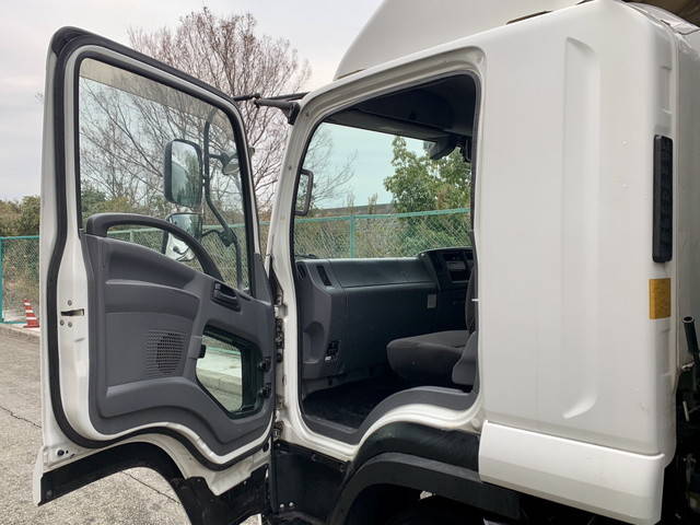 UDトラックスコンドルアルミウイング中型（4t）[写真09]