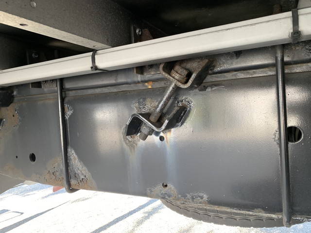 日野プロフィアアルミウイング大型（10t）[写真29]