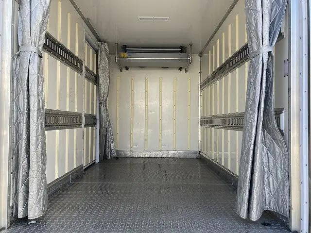 三菱ふそうキャンター冷凍車（冷蔵車）小型（2t・3t）[写真11]