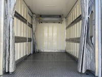 三菱ふそうキャンター冷凍車（冷蔵車）小型（2t・3t）[写真11]