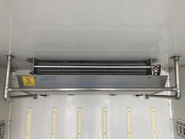 三菱ふそうキャンター冷凍車（冷蔵車）小型（2t・3t）[写真16]