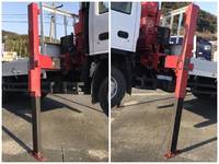 いすゞエルフセルフクレーン4段小型（2t・3t）[写真17]