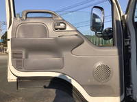 いすゞエルフセルフクレーン4段小型（2t・3t）[写真30]