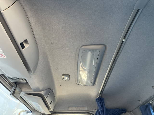 いすゞフォワードアルミブロック中型（4t）[写真31]