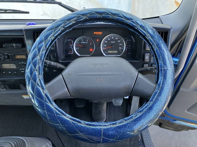 いすゞフォワードアルミブロック中型（4t）[写真36]