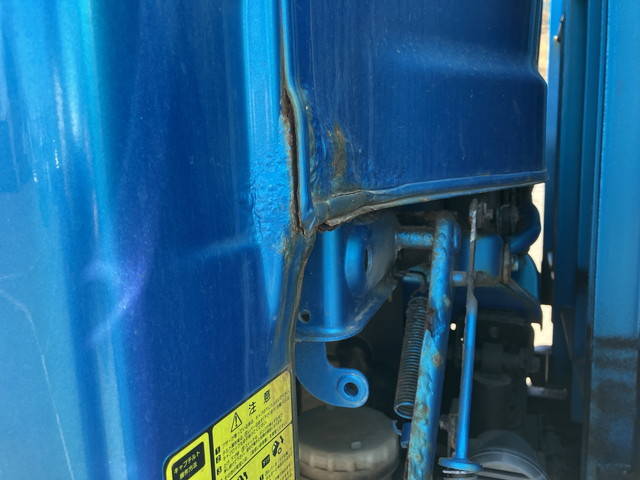 いすゞフォワードアルミブロック中型（4t）[写真38]