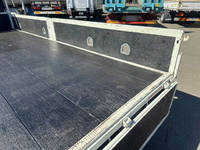 いすゞエルフ平ボディ小型（2t・3t）[写真10]