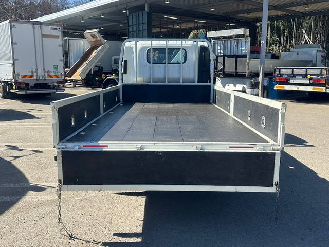 いすゞエルフ平ボディ小型（2t・3t）[写真12]