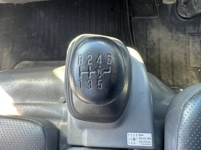 いすゞエルフ平ボディ小型（2t・3t）[写真20]